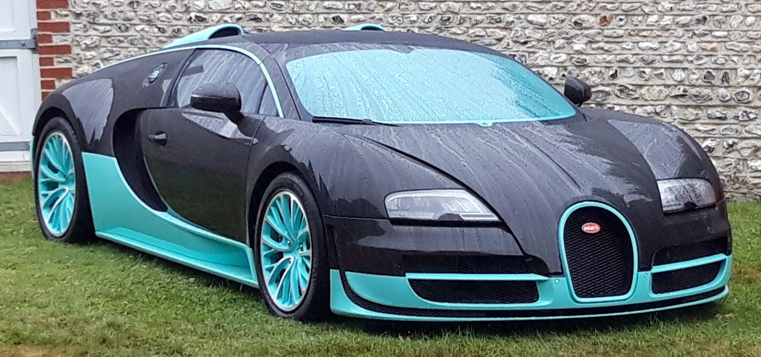 How Many Bugatti Veyrons Were Made