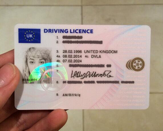 How long does it take to get a driver's license in the UK