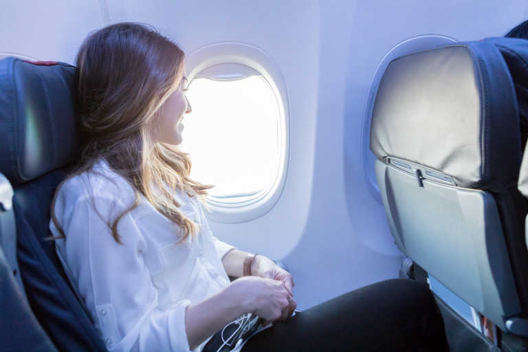 Conquering Jet Lag: A 10-Step Guide for Smooth Transitions from Australia to the UK