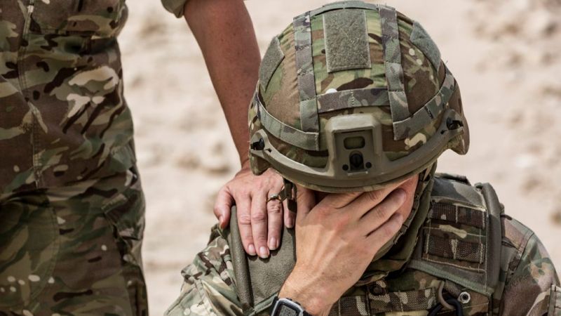 What influences UK Army eligibility with a history of depression